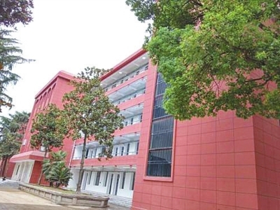 黄冈市启黄中学校园面貌焕然一新·黄冈日报数字报刊平台