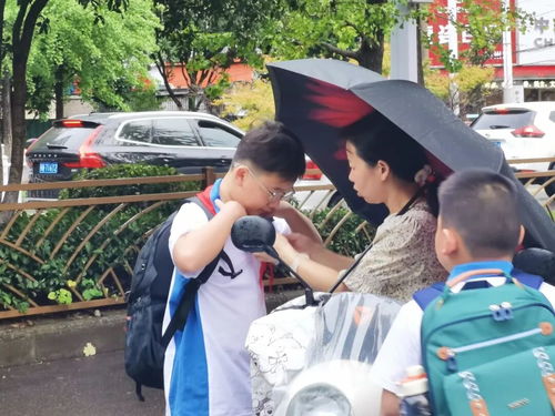开学第一天,满 新 欢喜遇见你